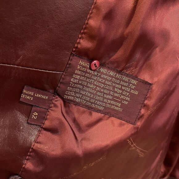 Vtg Etienne Aigner OXBLOOD Leather Double Breasted NORFOLK Belted Back Jacket 42 - Picture 6 of 7